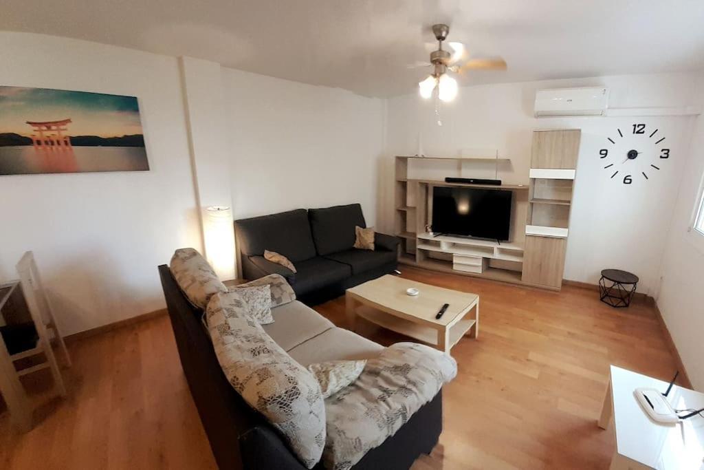 Apartament 2f, Aire Acondic, 80m2, 2 Dormitorios, 4 Huespedes, Wifi Gratis La Línea de la Concepción
